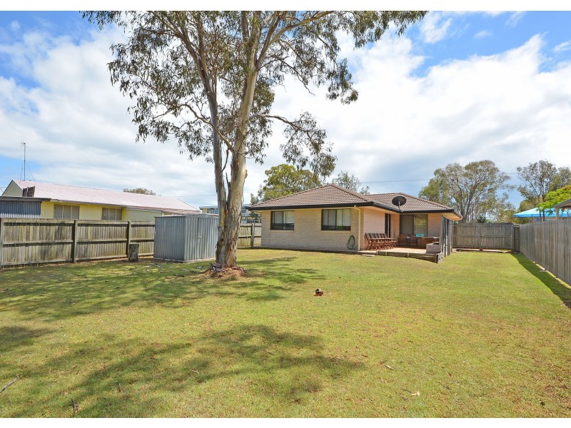 55 Miller Street, Urangan QLD 4655