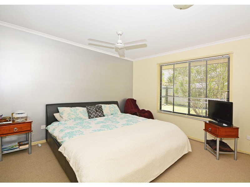 55 Miller Street, Urangan QLD 4655