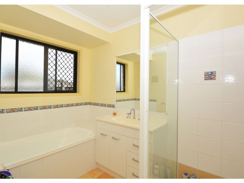 55 Miller Street, Urangan QLD 4655