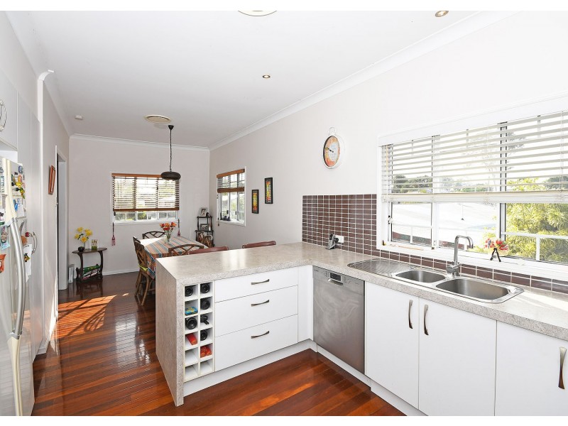 20 Pineapple Avenue, Torquay QLD 4655