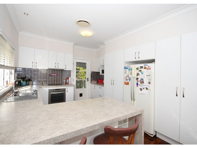 20 Pineapple Avenue, Torquay QLD 4655