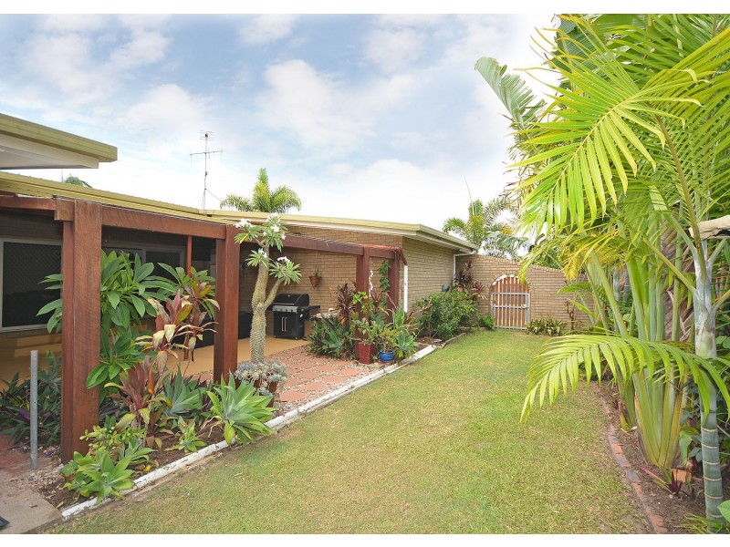 39 Hayworth Street, Point Vernon QLD 4655