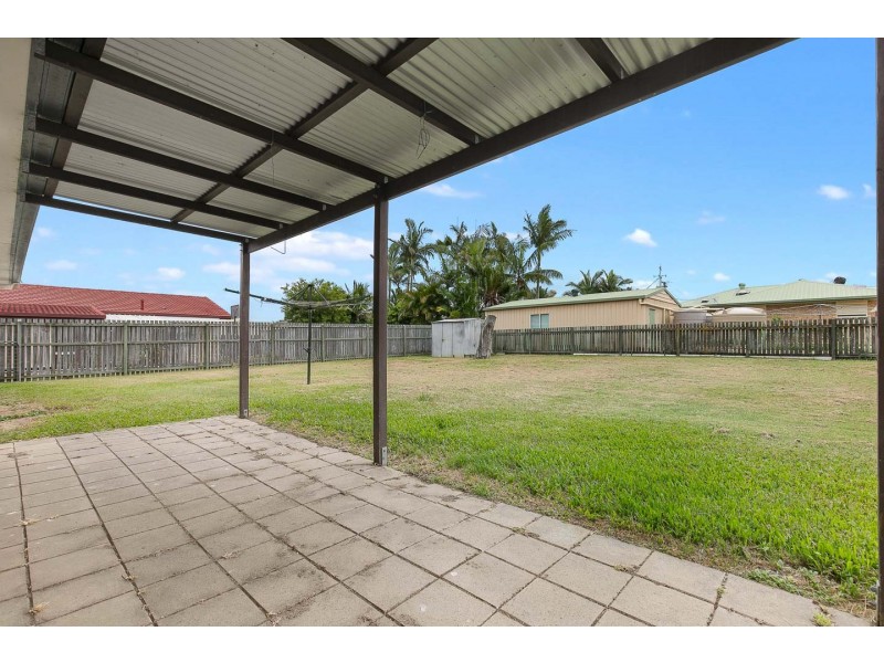 89 Pulgul Street, Urangan QLD 4655