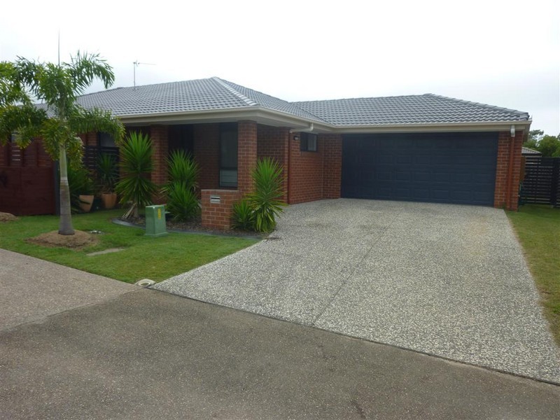 3 Columbus Close, Urraween QLD 4655