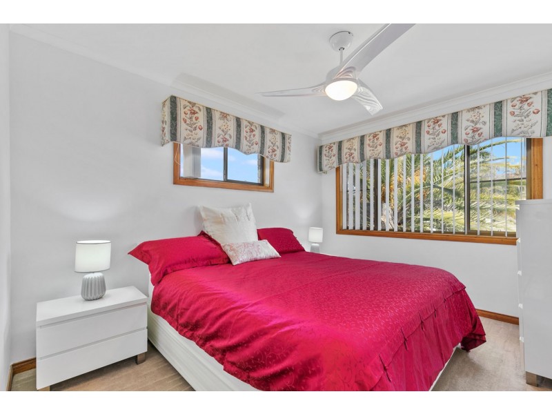 66 Hillcrest Avenue, Scarness QLD 4655