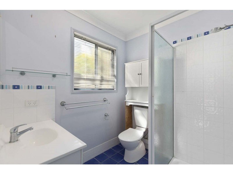 9 Oakes Drive, Burrum Heads QLD 4659