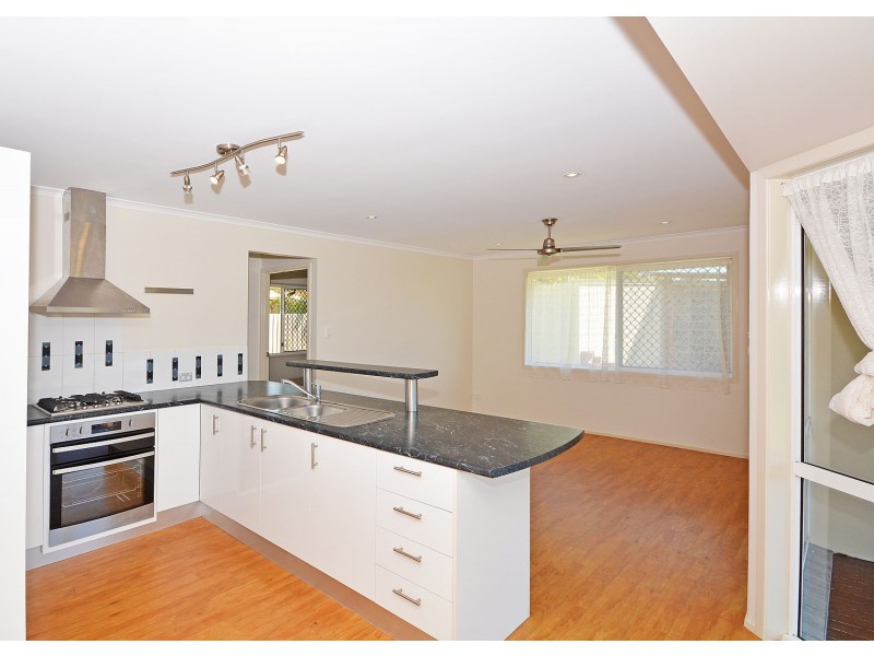 23 Thornbill Drive, Eli Waters QLD 4655