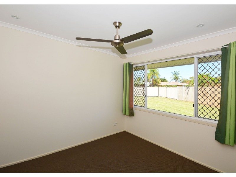 23 Thornbill Drive, Eli Waters QLD 4655