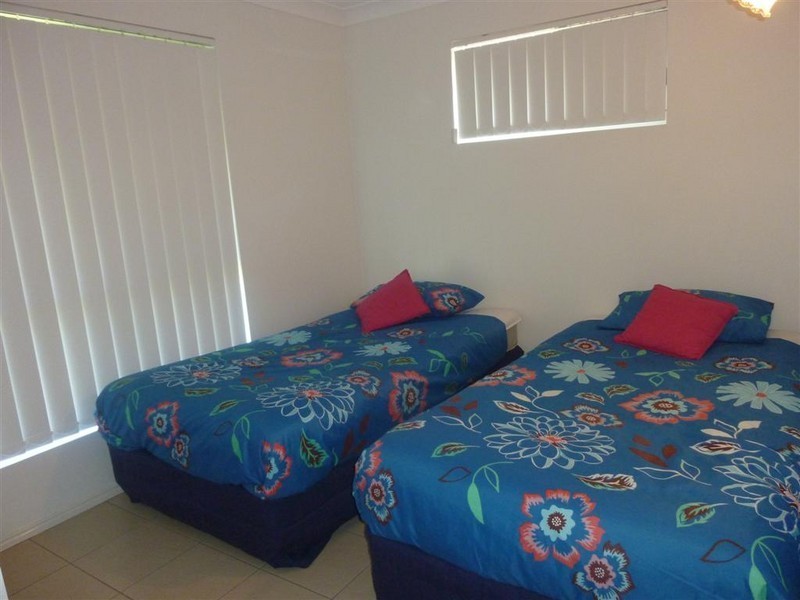 52 Ann, Torquay QLD 4655