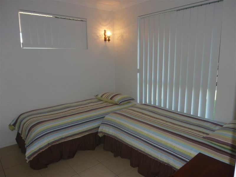 52 Ann, Torquay QLD 4655