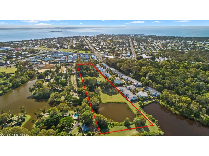 65 Elizabeth Street, Urangan QLD 4655