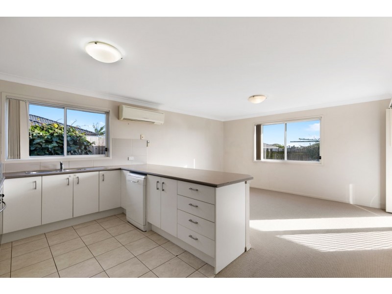 3 Teresa Street, Nikenbah QLD 4655