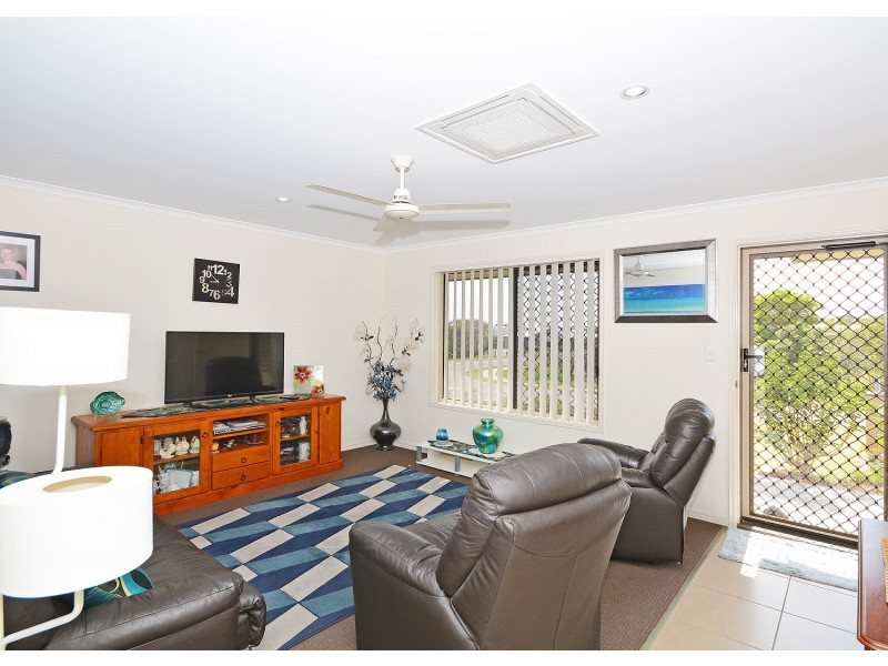 1 Sturt Street, Urraween QLD 4655