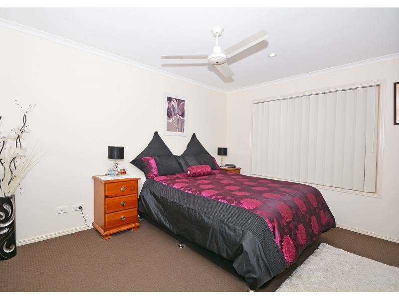 1 Sturt Street, Urraween QLD 4655