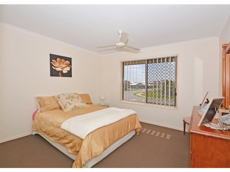 1 Sturt Street, Urraween QLD 4655