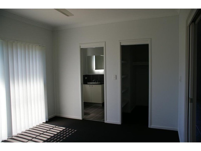 17 Swanview, Toogoom QLD 4655