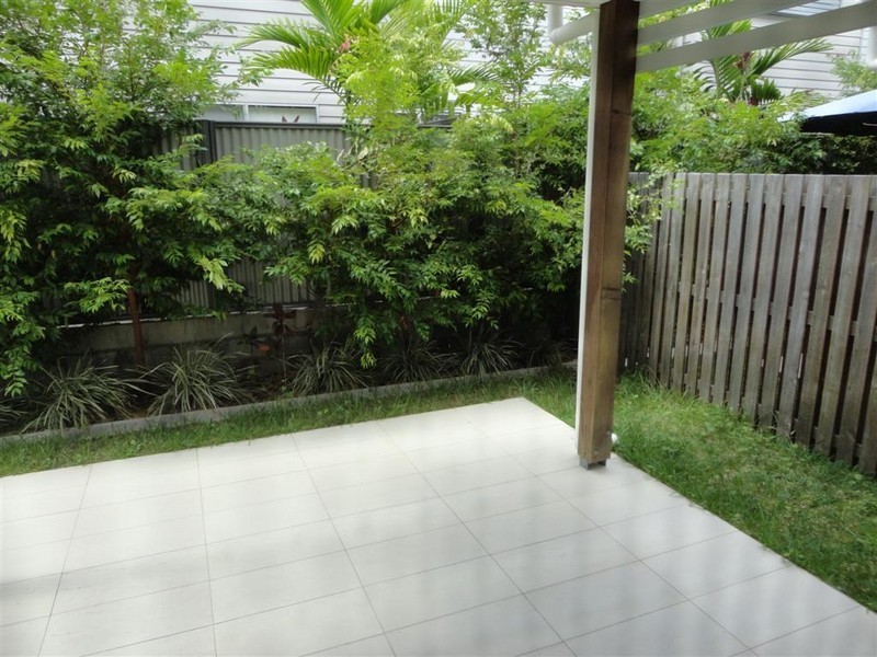 9/541 Esplanade, Urangan QLD 4655