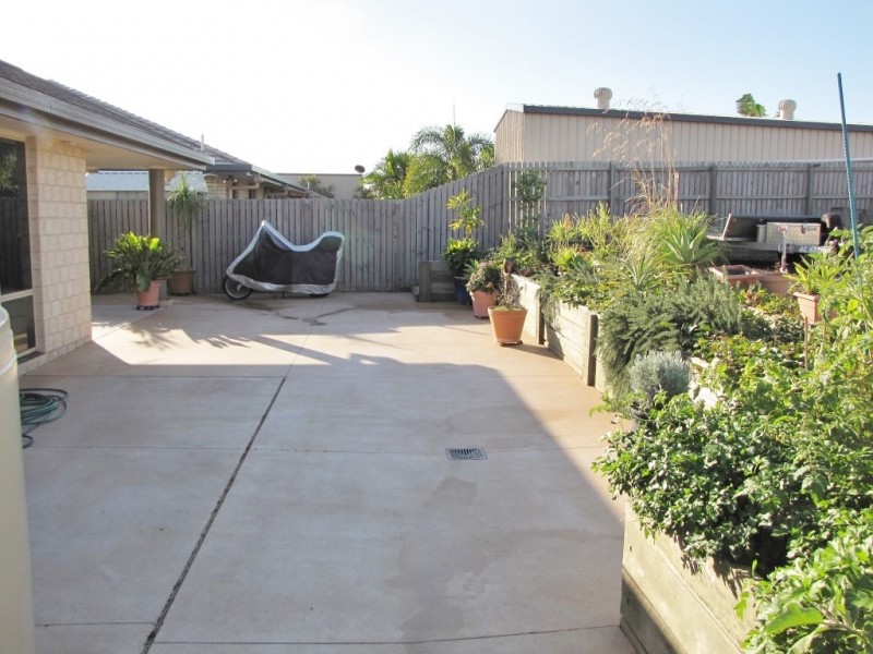61 St Joseph Drive, Urraween QLD 4655