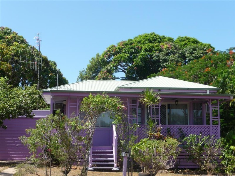 1 South St, Urangan QLD 4655
