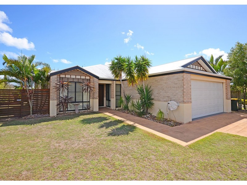 42 Heather Way, Urraween QLD 4655