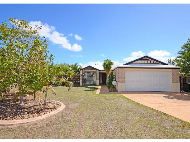 42 Heather Way, Urraween QLD 4655