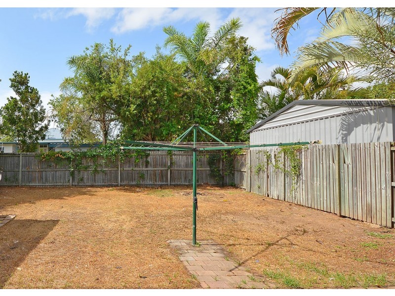 19 Cypress St, Torquay QLD 4655