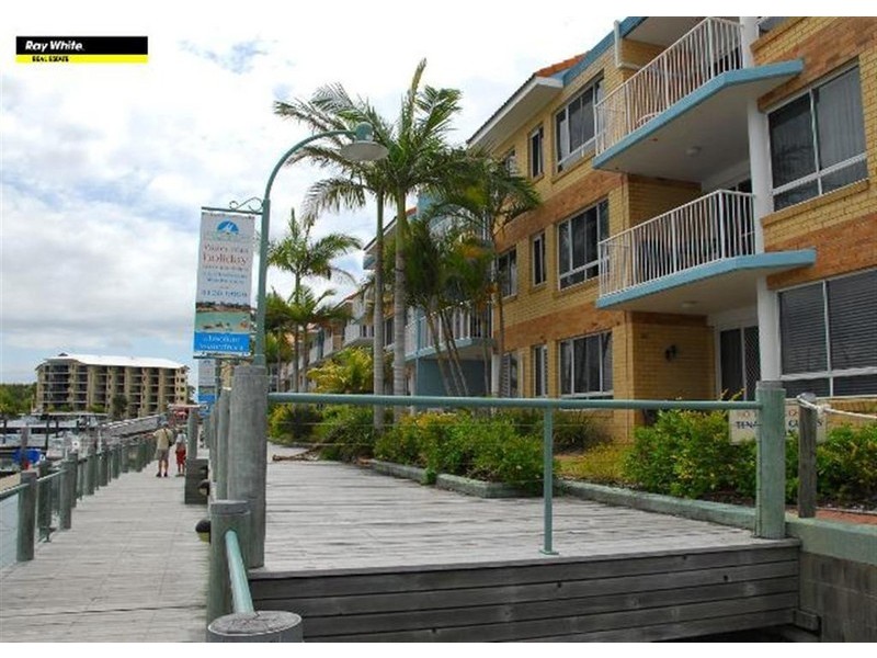 Unit 31 Great Sandy Straits Marina, Urangan QLD 4655