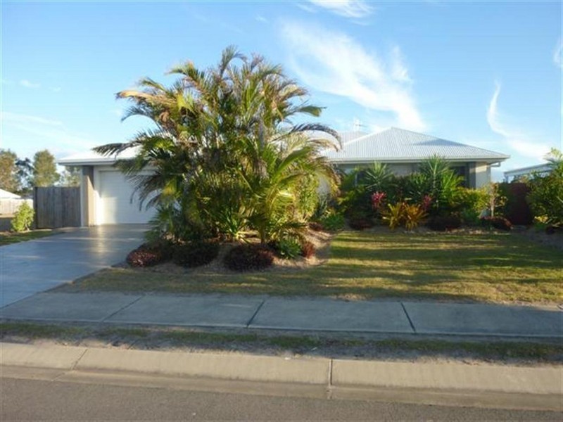 61 Northshore Avenue, Toogoom QLD 4655