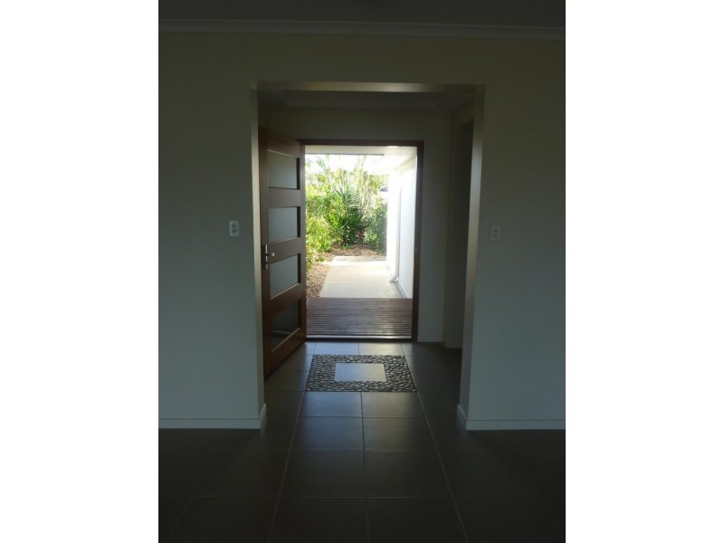 61 Northshore Avenue, Toogoom QLD 4655