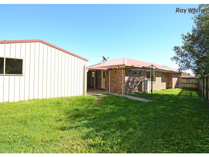 2-4 Sittella Close, Eli Waters QLD 4655