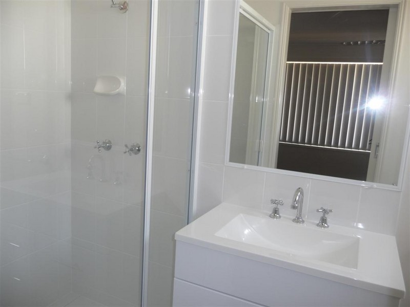 80A CORFIELD ST, Point Vernon QLD 4655