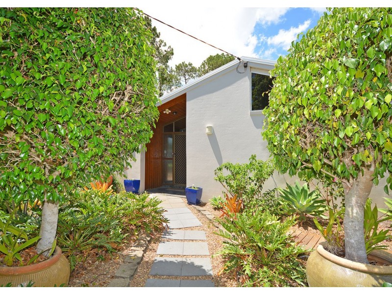 148 Christensen St, Urraween QLD 4655