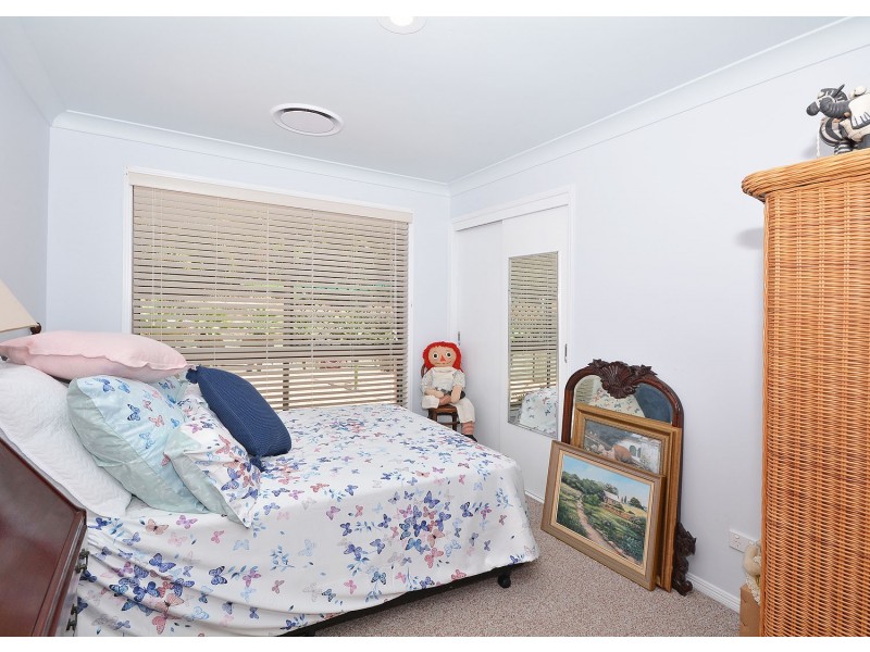 148 Christensen St, Urraween QLD 4655