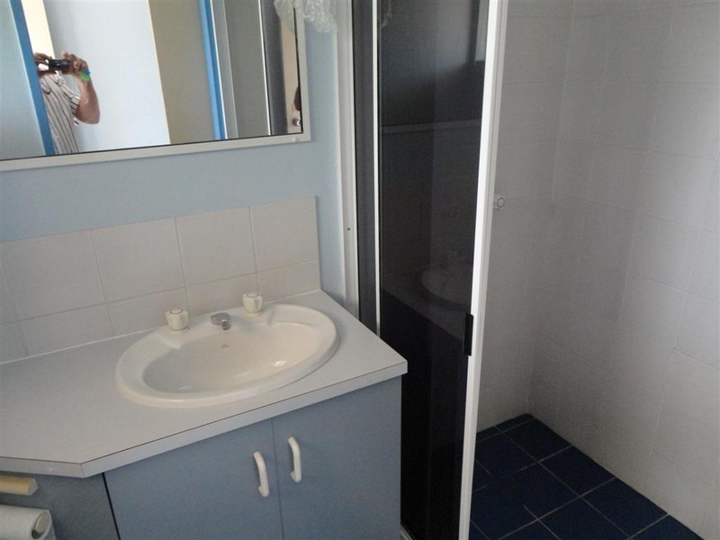 19/383 Esplanade, Torquay QLD 4655