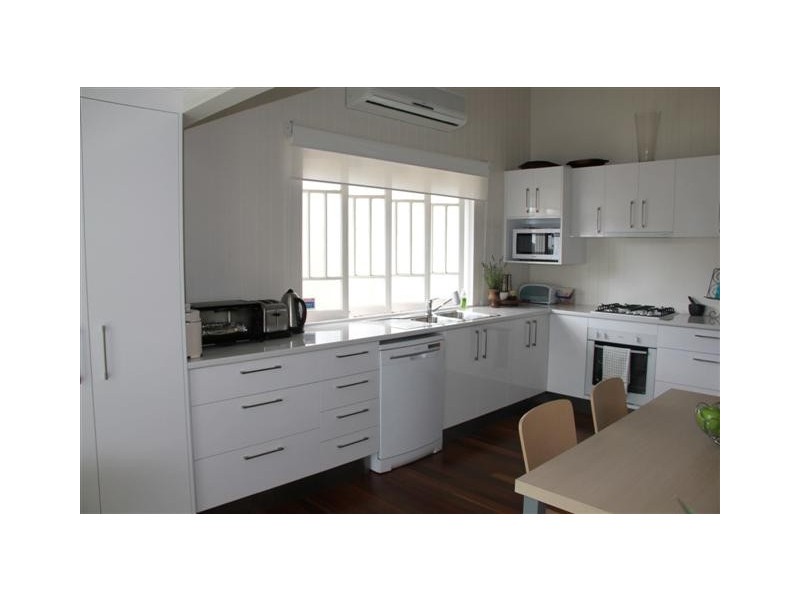 21 Fraser Street, Torquay QLD 4655