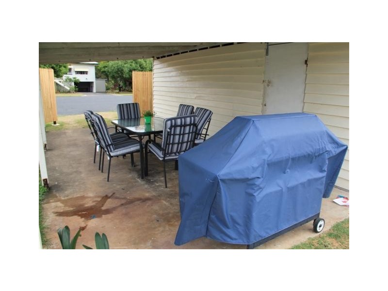 21 Fraser Street, Torquay QLD 4655