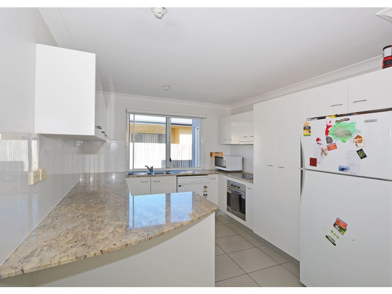 13 Northshore Ave, Toogoom QLD 4655