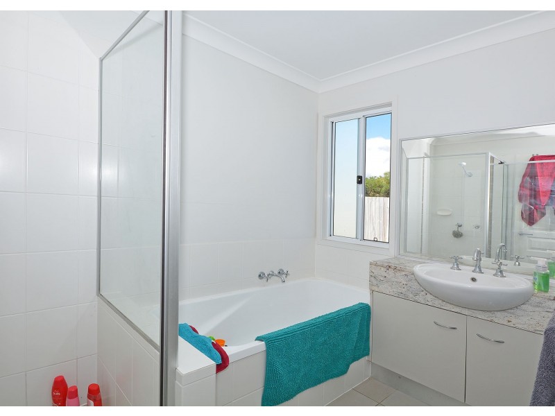 13 Northshore Ave, Toogoom QLD 4655