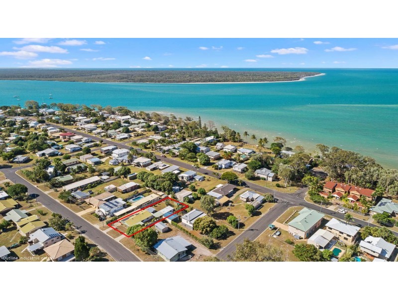 80 Howard Street, Burrum Heads QLD 4659