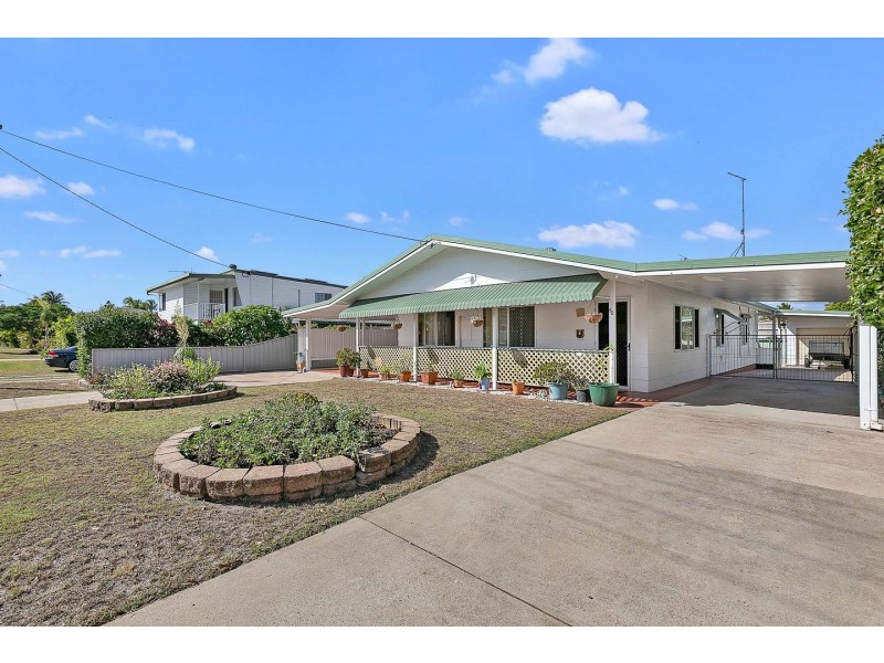 80 Howard Street, Burrum Heads QLD 4659