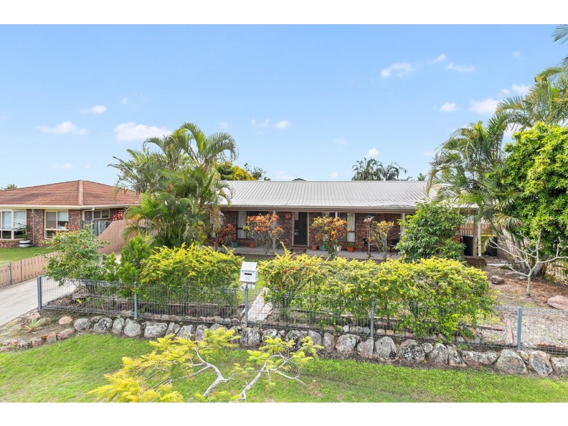 4 Meledie Avenue, Kawungan QLD 4655