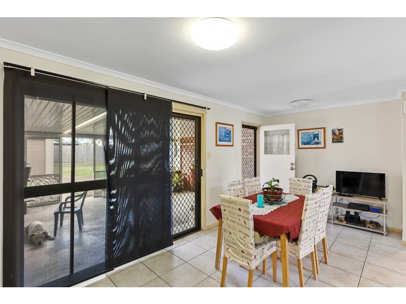 4 Meledie Avenue, Kawungan QLD 4655