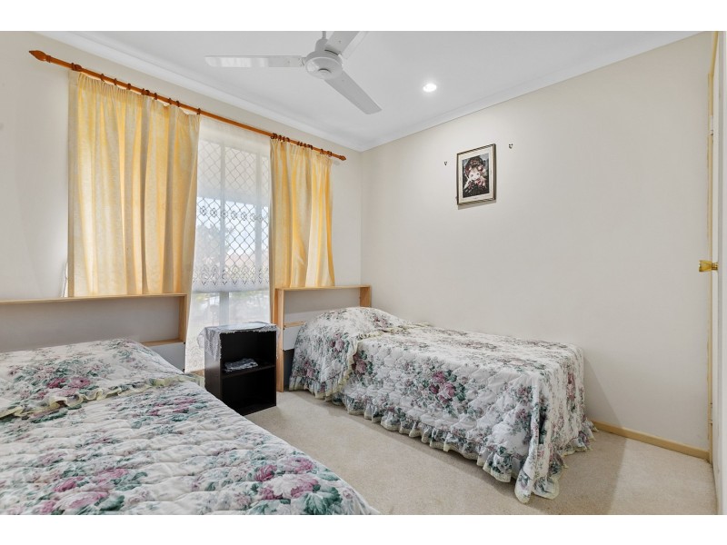 4 Meledie Avenue, Kawungan QLD 4655