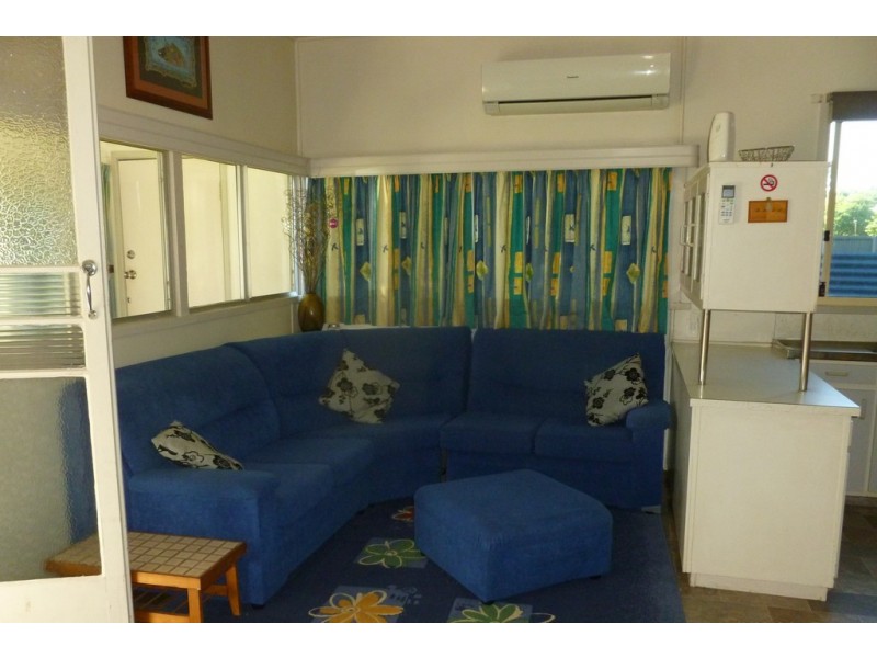 99 Freshwater Street, Torquay QLD 4655