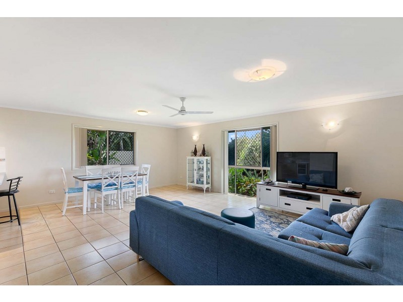51 Carls Road, Dundowran QLD 4655