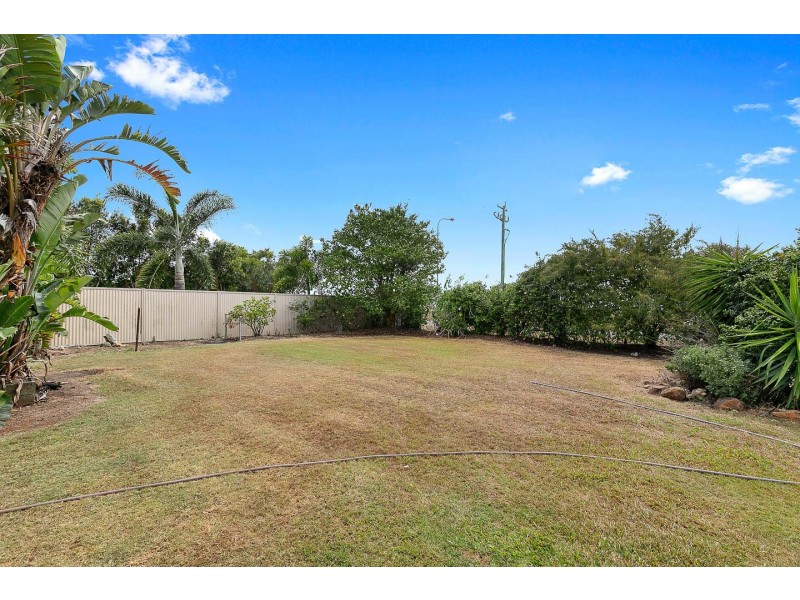 51 Carls Road, Dundowran QLD 4655