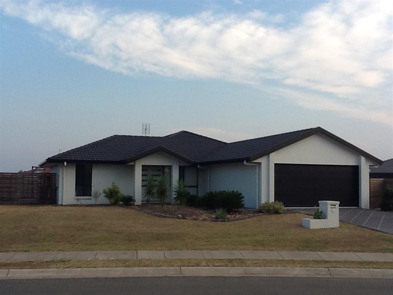 13 Bounty Circuit, Eli Waters QLD 4655