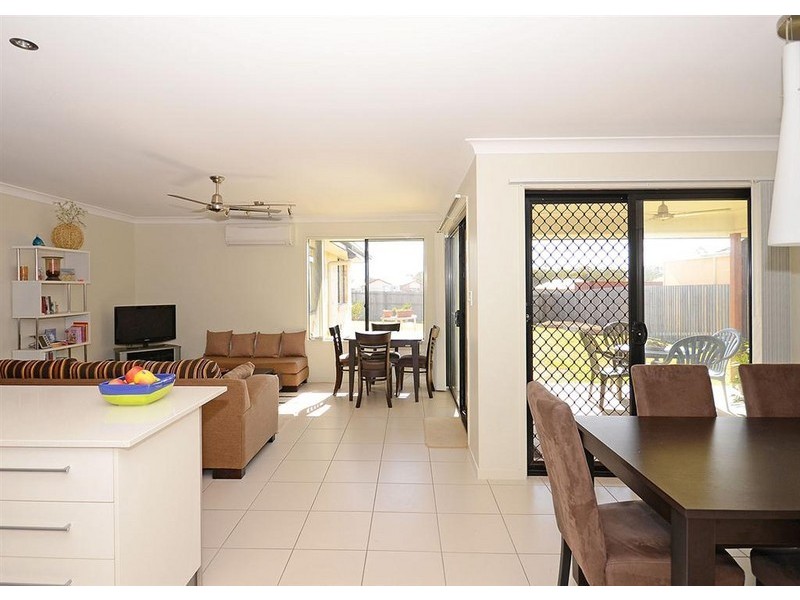 10 Harly Court, Urraween QLD 4655