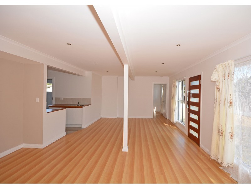 125 Pulgul Street, Urangan QLD 4655