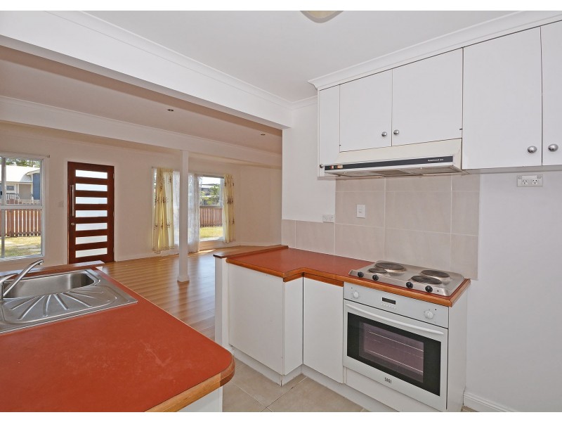 125 Pulgul Street, Urangan QLD 4655